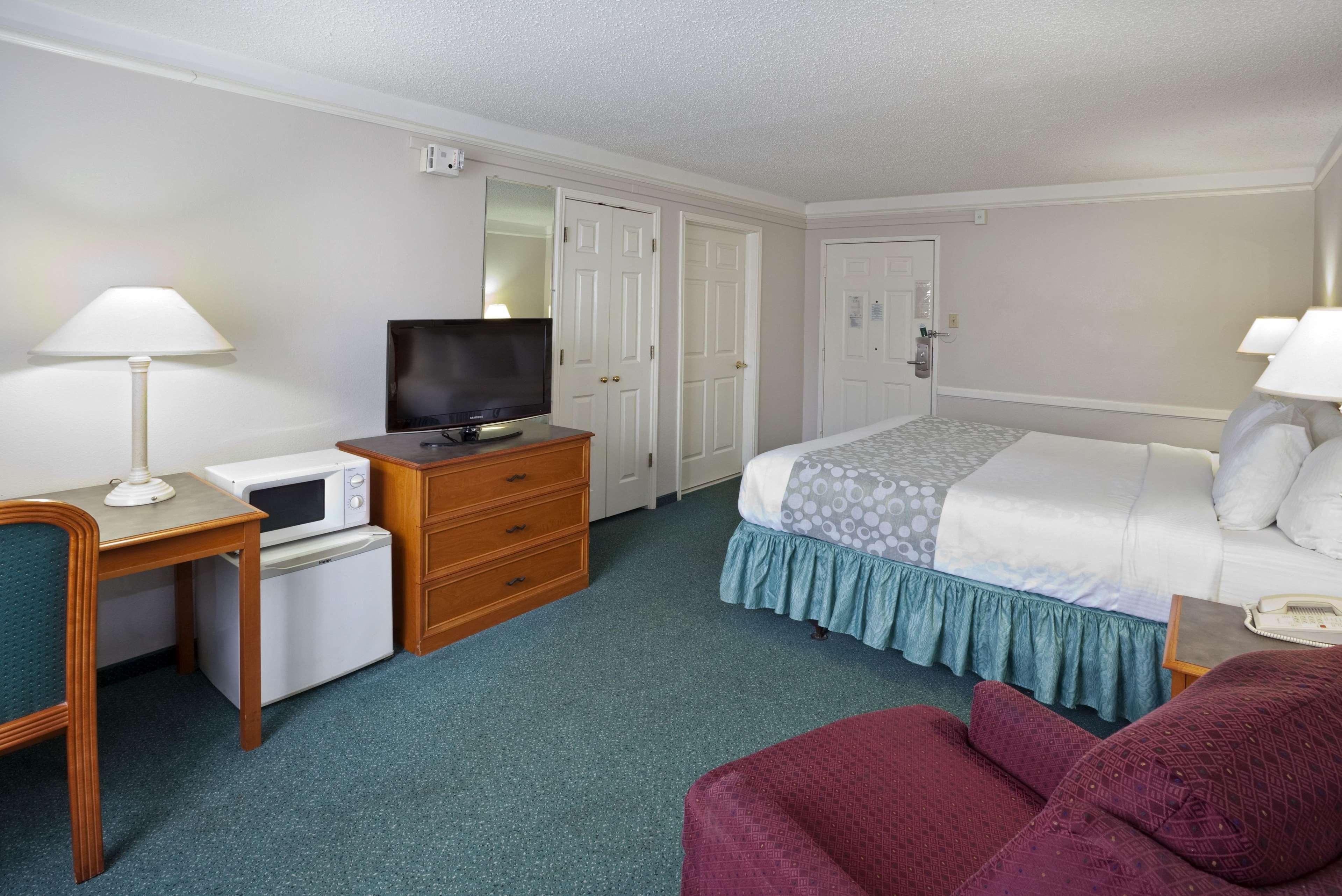 La Quinta Inn By Wyndham Omaha West Exterior foto